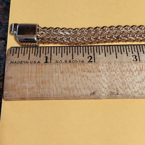 UNISEX Magnetic  Titanium Herringbone Bracelet.NEW - Picture 3 of 7